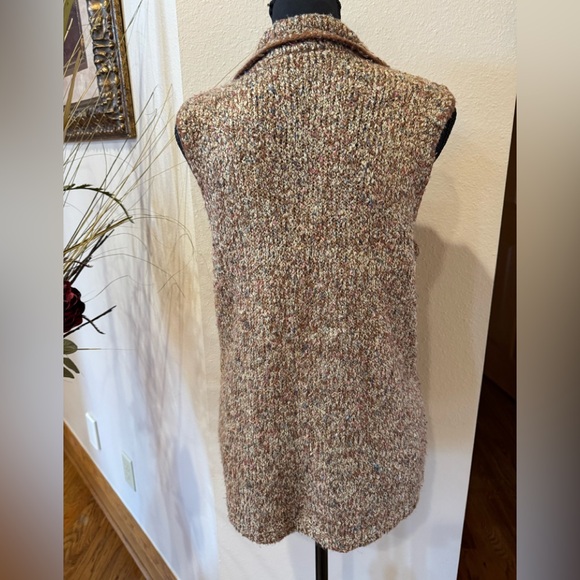 KEREN Hart Multicolor Textured Knit - Picture 2 of 8